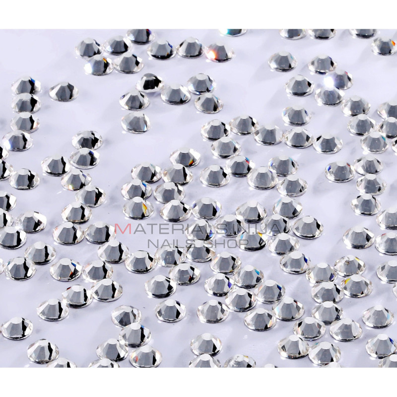Камни Swarovski, прозрачные, 1440шт. SS3 Камни Swarovski, прозрачные, 1440шт. SS3