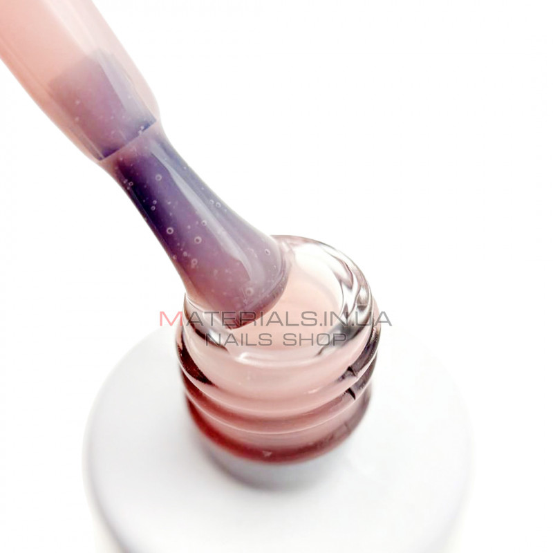 French Rubber base Hema free 11 Bee Nails, 8 ml French Rubber base Hema free 11 Bee Nails, 8 ml