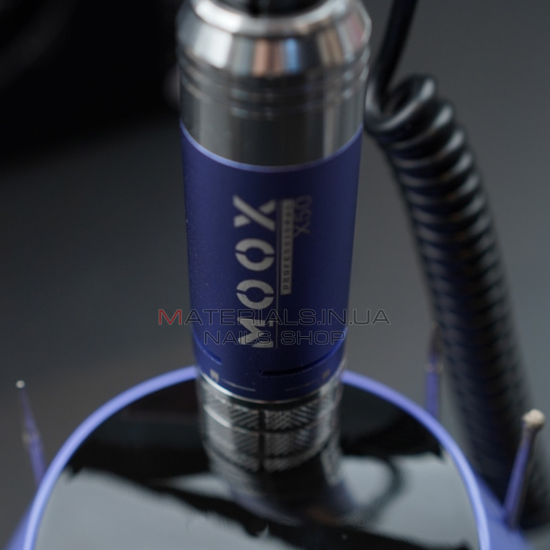 Фрезер Мокс X805 (Purple) на 55 000 об./мин. и 80W. для маникюра и педикюра Фрезер Мокс X805 (Purple) на 55 000 об./мин. и 80W. для маникюра и педикюра
