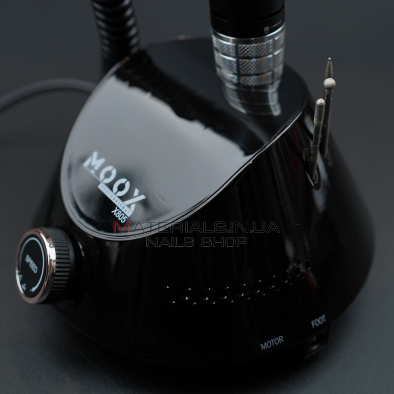 Фрезер Мокс X805 (Black) на 55 000 об./мин. и 80W. для маникюра и педикюра Фрезер Мокс X805 (Black) на 55 000 об./мин. и 80W. для маникюра и педикюра