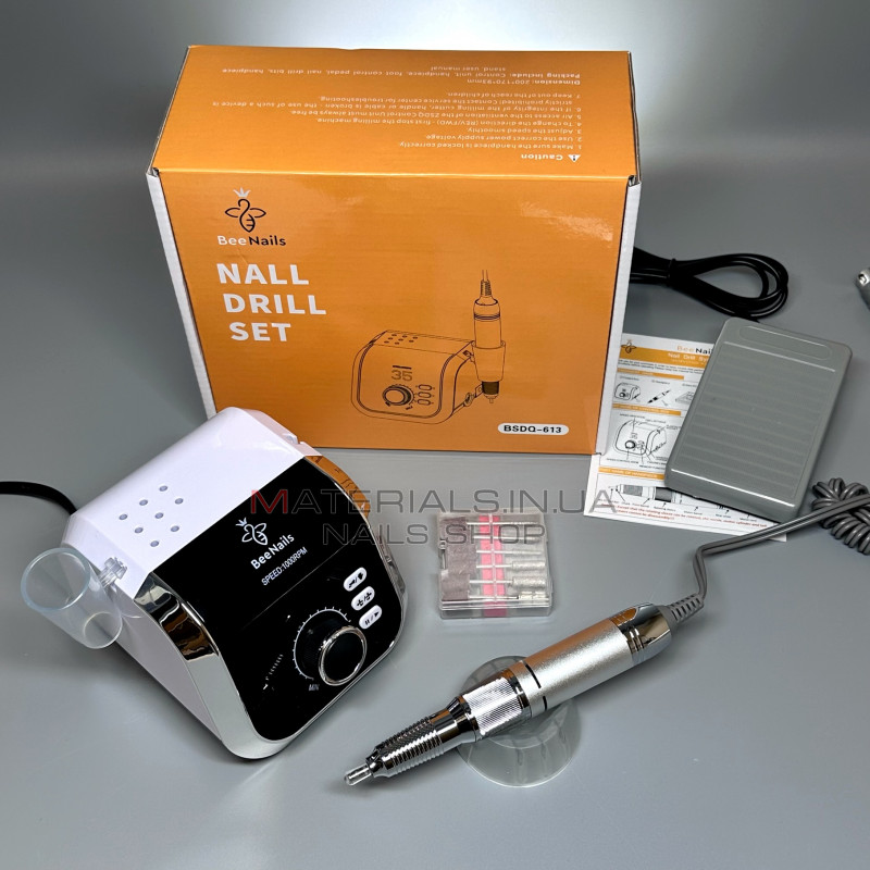 Фрезер для манікюру та педикюру Bee Nails, BSDQ-613, ZS-613 (45000 об., 65Вт) Фрезер для манікюру та педикюру Bee Nails, BSDQ-613, ZS-613 (45000 об., 65Вт)