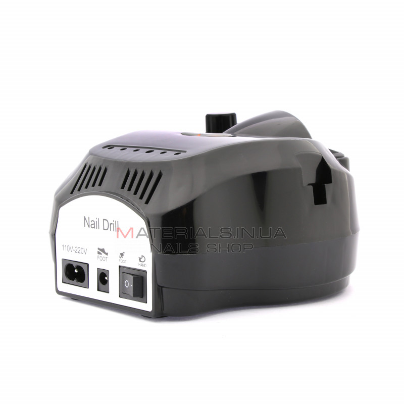 Апарат для манікюру і педикюру BEE NAILS, 202D, з дисплеєм, 65w, 45000 об, чорний Апарат для манікюру і педикюру BEE NAILS, 202D, з дисплеєм, 65w, 45000 об, чорний