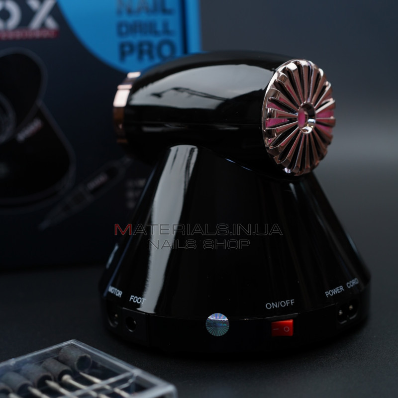 Фрезер Мокс X804 (Black) на 55 000 об./мин. и 80W. для маникюра и педикюра Фрезер Мокс X804 (Black) на 55 000 об./мин. и 80W. для маникюра и педикюра