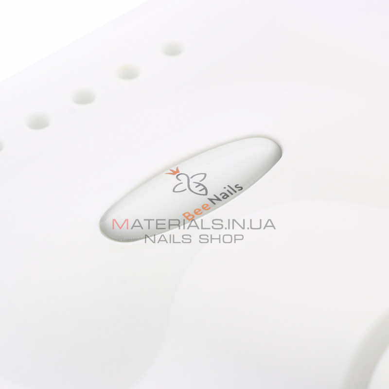 Апарат для манікюру та педикюру BN-335 Bee Nails, 45000 об. 65Вт, white Апарат для манікюру та педикюру BN-335 Bee Nails, 45000 об. 65Вт, white