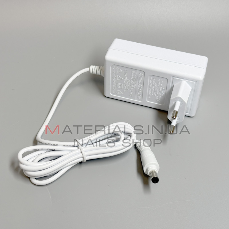 Блок живлення адаптер 18V 2A (1820) для безтіньової лампи Led Power Working Lamp 9501