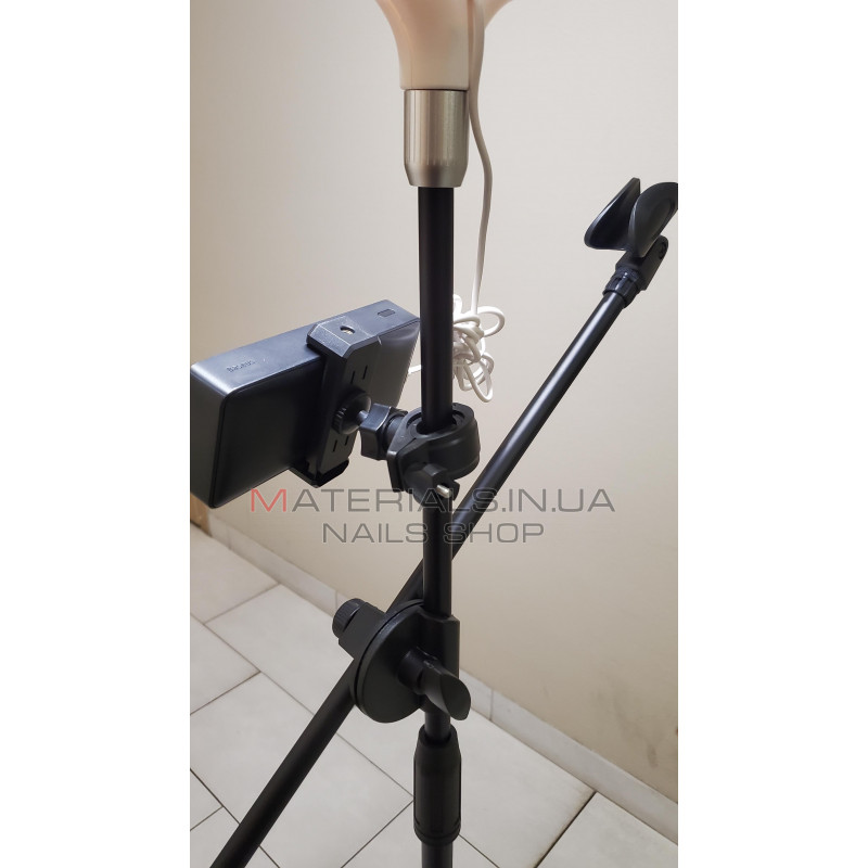 Кільцева лампа Ring Light Kit F-539A, працює від Power Bank Кільцева лампа Ring Light Kit F-539A, працює від Power Bank