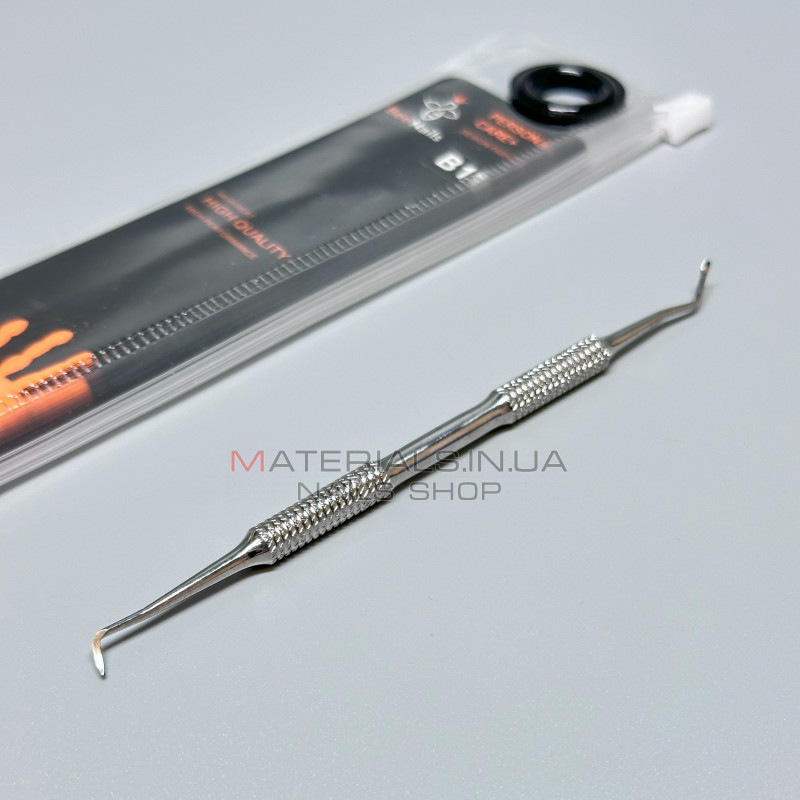 Лопатка маникюрная Bee Nails B11 Лопатка маникюрная Bee Nails B11