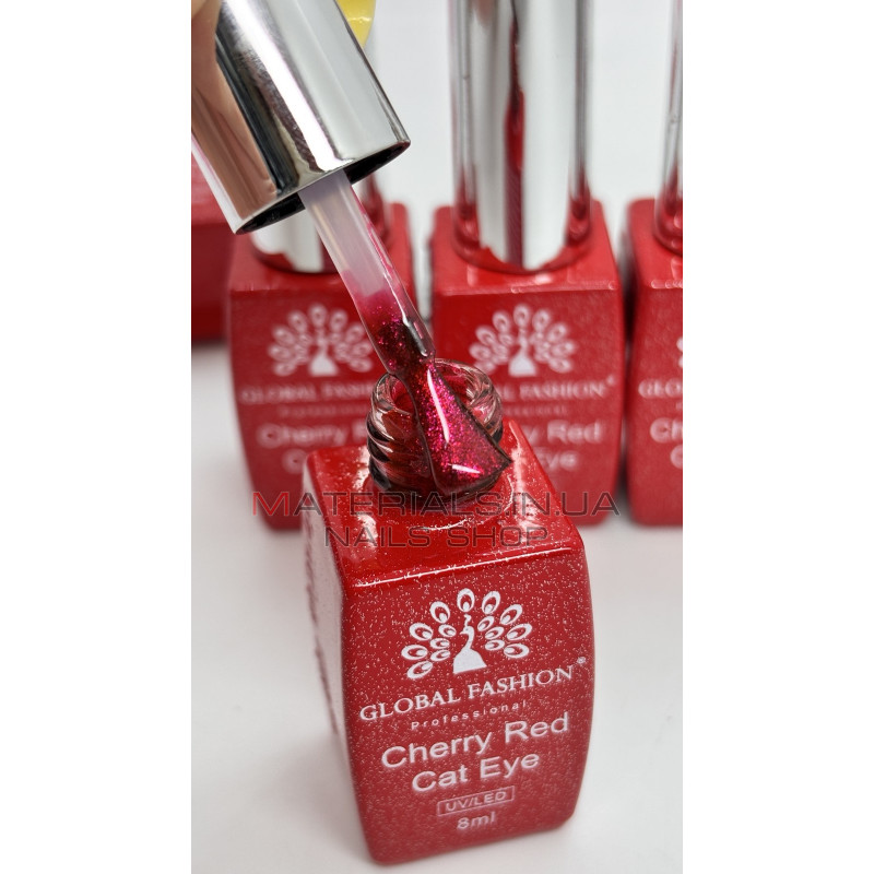 Гель-лак Global Fashion Cherry Red Cat Eye 8 мл, 05 Гель-лак Global Fashion Cherry Red Cat Eye 8 мл, 05