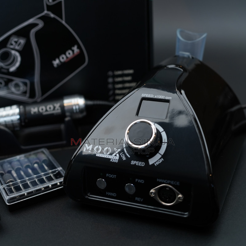 Фрезер Мокс X300 (Black) на 50 000 об/хв. та 70W. для манікюру та педикюру Фрезер Мокс X300 (Black) на 50 000 об/хв. та 70W. для манікюру та педикюру