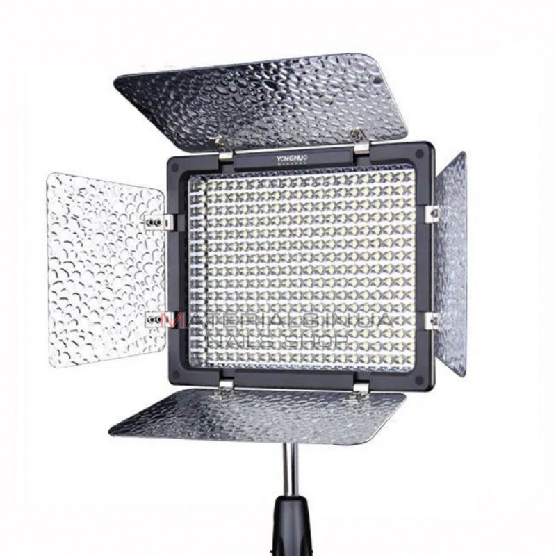 Лампа видеосвет LED YN300 III 18W Light 300pcs color 3200-5500K Лампа видеосвет LED YN300 III 18W Light 300pcs color 3200-5500K