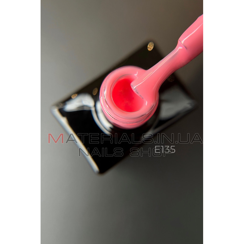 Гель-лак Designer Nude Pink - E135 "Румянець на щоках"