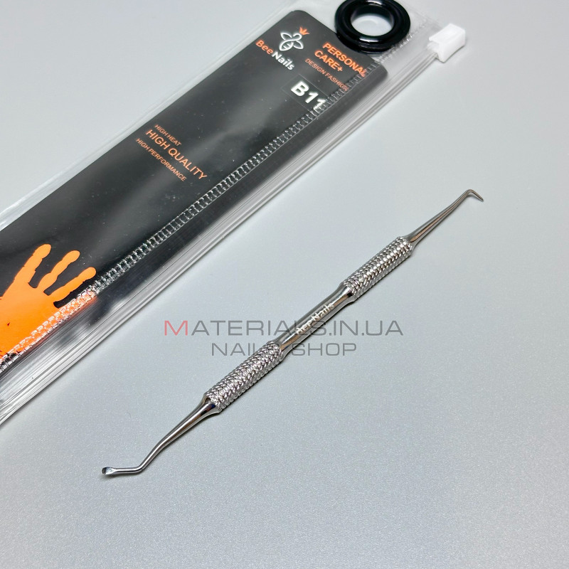 Лопатка маникюрная Bee Nails B11 Лопатка маникюрная Bee Nails B11