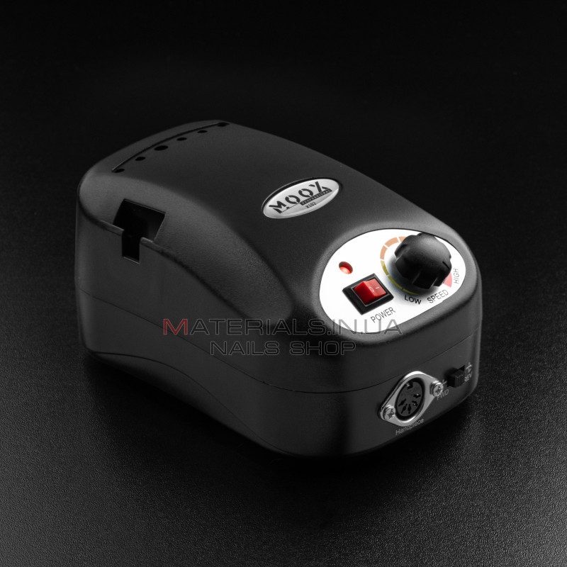 Фрезер Мокс X102 (Чорний) на 45 000 об/хв. та 65W. для манікюру та педикюру Фрезер Мокс X102 (Чорний) на 45 000 об/хв. та 65W. для манікюру та педикюру