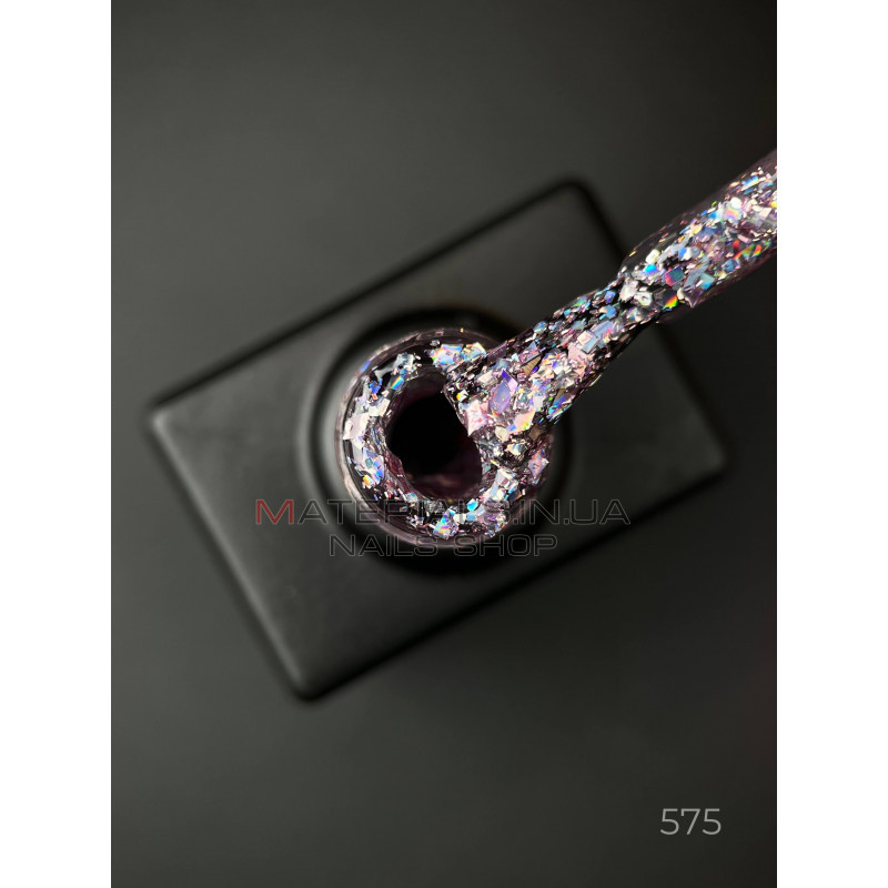 Гель лак Clow Glitter 575 Дизайнер (9мл.) - с хлопьями хамелеон разных размеров и глиттером Гель лак Clow Glitter 575 Дизайнер (9мл.) - с хлопьями хамелеон разных размеров и глиттером