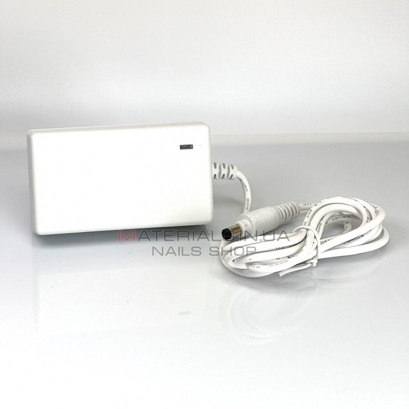 Блок питания адаптер 18V 2A (181250) для бестеневой лампы Led Power Working Lamp 9501 Блок питания адаптер 18V 2A (181250) для бестеневой лампы Led Power Working Lamp 9501