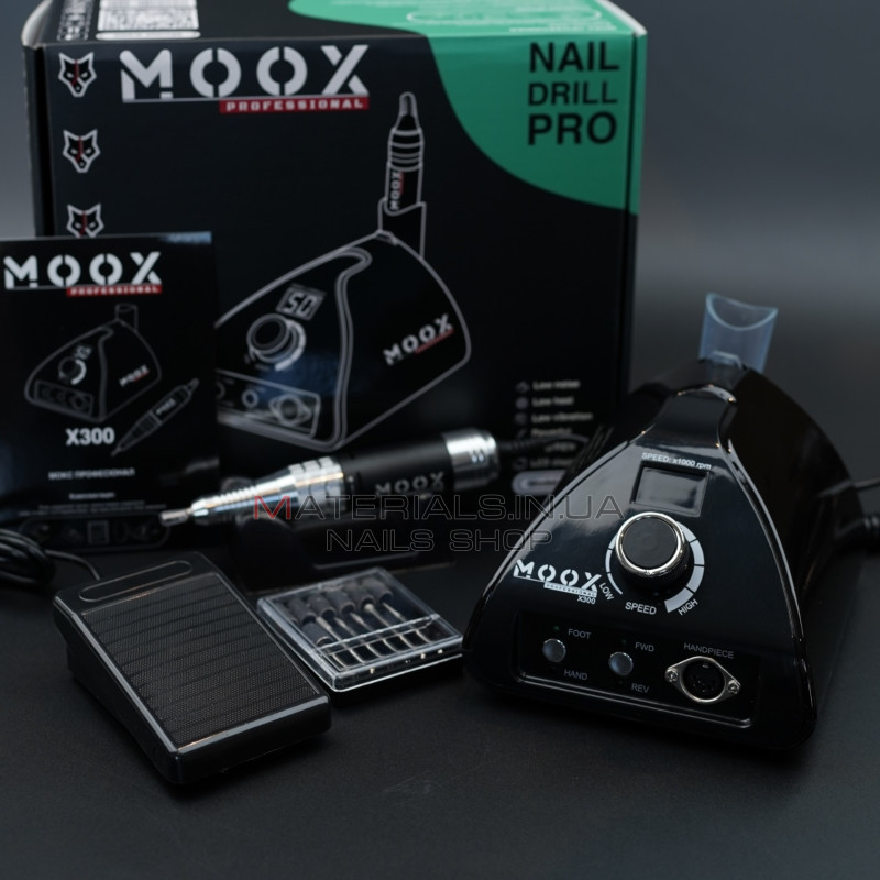 Фрезер Мокс X300 (Black) на 50 000 об/хв. та 70W. для манікюру та педикюру Фрезер Мокс X300 (Black) на 50 000 об/хв. та 70W. для манікюру та педикюру