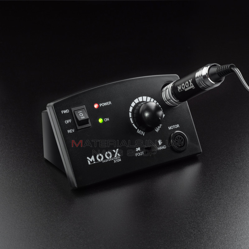 Фрезер Мокс X104 (Чорний) на 45 000 об/хв. та 65W. для манікюру та педикюру Фрезер Мокс X104 (Чорний) на 45 000 об/хв. та 65W. для манікюру та педикюру