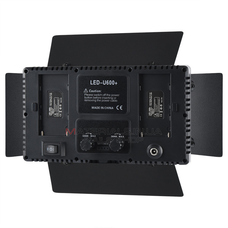 Лампа видеосвет LED U600 21х12 cm 480 Lights 3200K-5500K Remote Лампа видеосвет LED U600 21х12 cm 480 Lights 3200K-5500K Remote