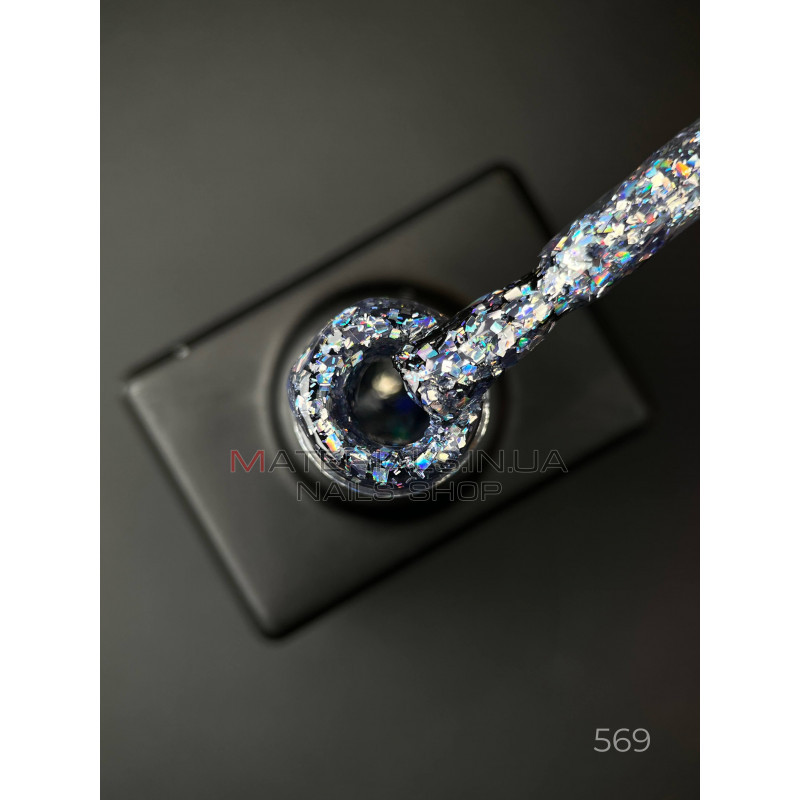 Гель лак Clow Glitter 569 Дизайнер (9мл.) - с хлопьями хамелеон разных размеров и глиттером Гель лак Clow Glitter 569 Дизайнер (9мл.) - с хлопьями хамелеон разных размеров и глиттером