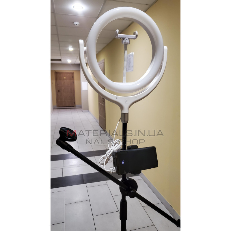 Кільцева лампа Ring Light Kit F-539A, працює від Power Bank Кільцева лампа Ring Light Kit F-539A, працює від Power Bank