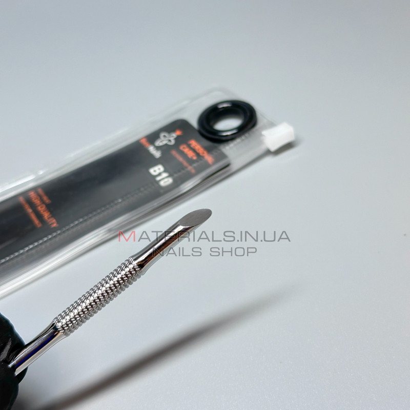 Лопатка маникюрная Bee Nails B10