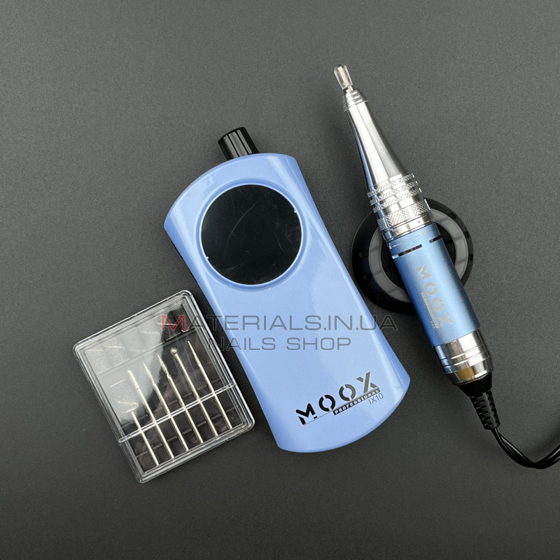 Фрезер Мокс IX10 (Blue) на акуммуляторі 45 000 об/хв. та 35 W. для манікюру та педикюру Фрезер Мокс IX10 (Blue) на акуммуляторі 45 000 об/хв. та 35 W. для манікюру та педикюру